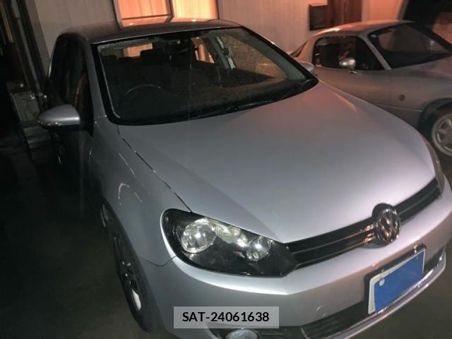 VolksWagen GOLF 2010-02 8746838-0