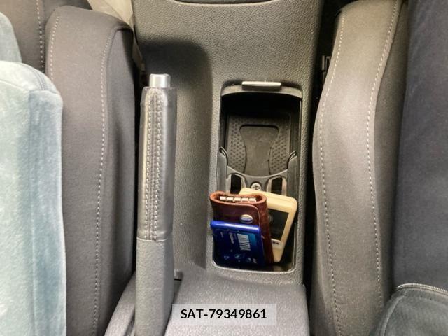 VolksWagen GOLF 2007-09 8746836-19