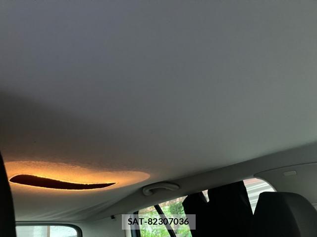 VolksWagen GOLF 2011-07 8746845-24