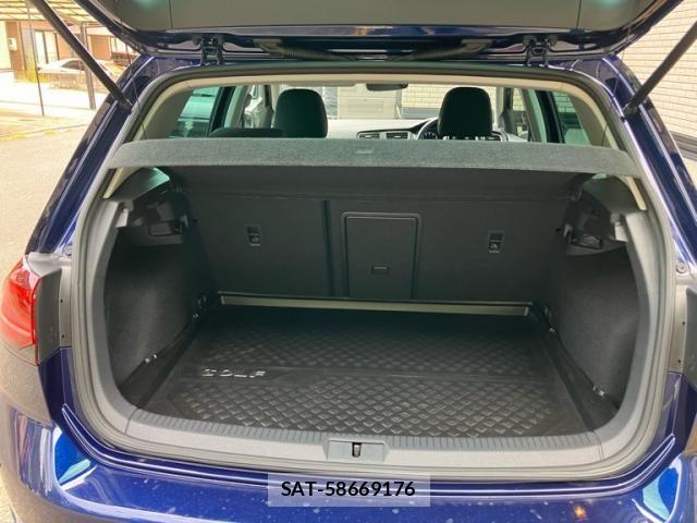 VolksWagen GOLF 2019-10 8746830-9