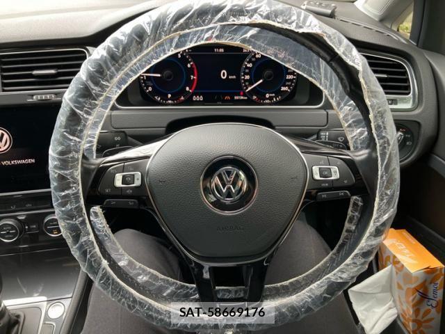 VolksWagen GOLF 2019-10 8746830-17