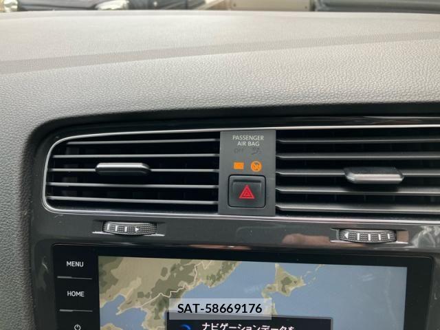 VolksWagen GOLF 2019-10 8746830-22