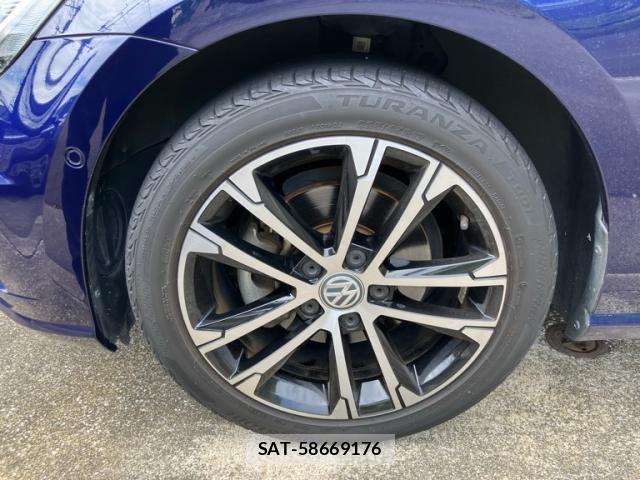VolksWagen GOLF 2019-10 8746830-4