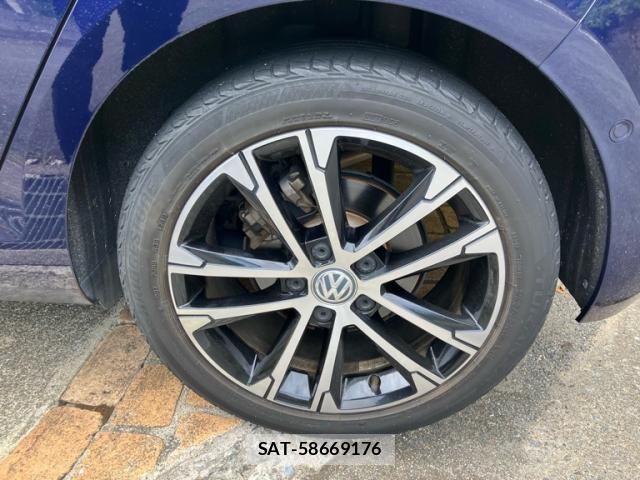 VolksWagen GOLF 2019-10 8746830-5
