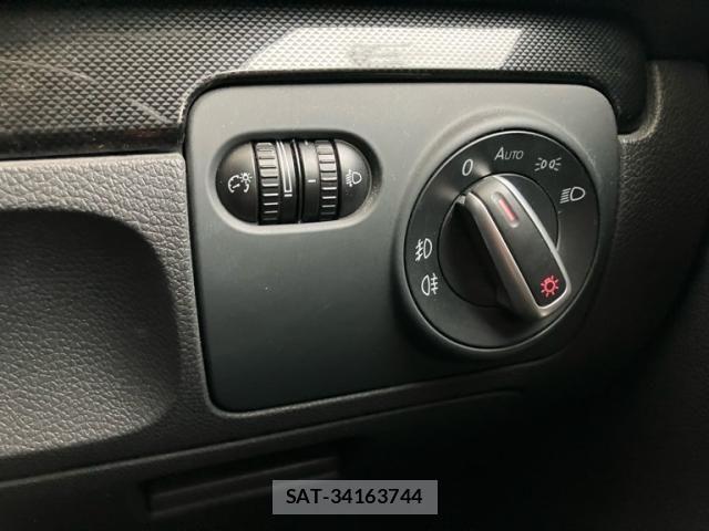 VolksWagen GOLF 2009-09 8746837-13
