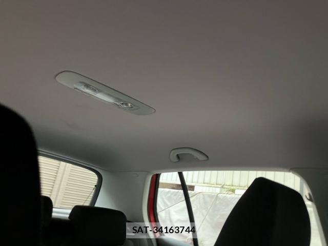 VolksWagen GOLF 2009-09 8746837-27