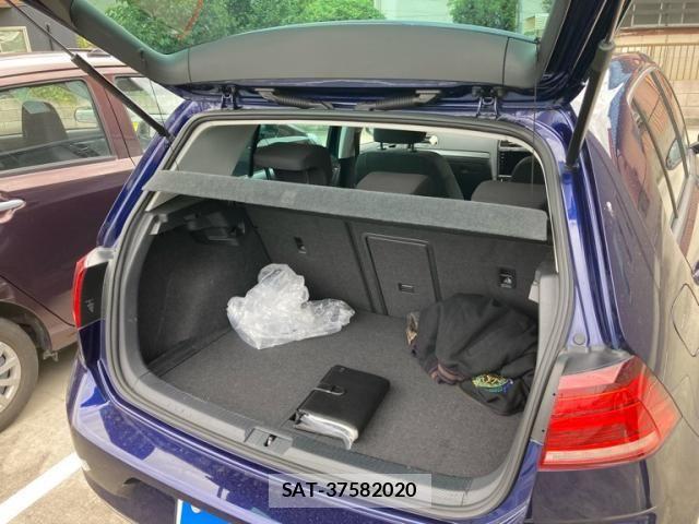 VolksWagen GOLF 2018-05 8746831-11