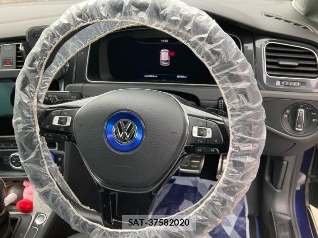 VolksWagen GOLF 2018-05 8746831-15