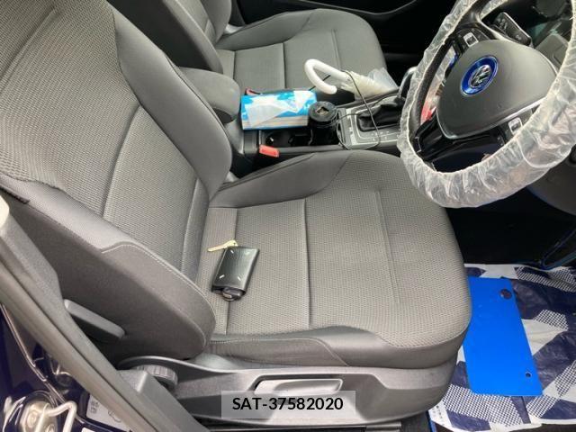 VolksWagen GOLF 2018-05 8746831-16