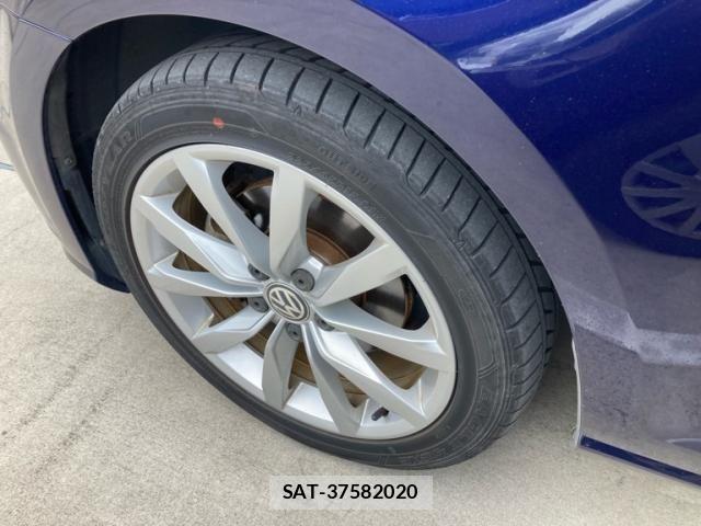 VolksWagen GOLF 2018-05 8746831-8