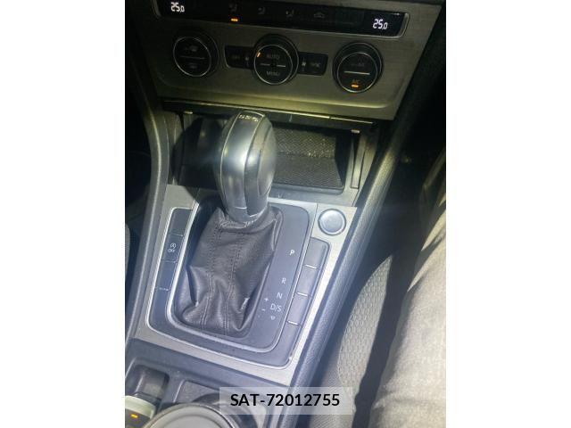 VolksWagen GOLF 2014-12 8746832-17