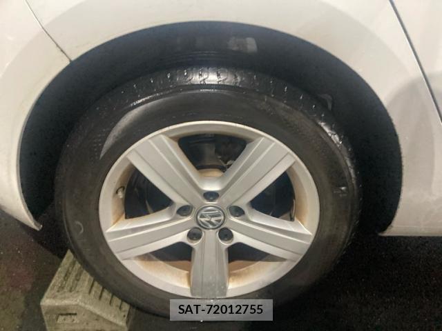 VolksWagen GOLF 2014-12 8746832-5