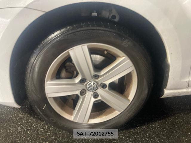 VolksWagen GOLF 2014-12 8746832-7