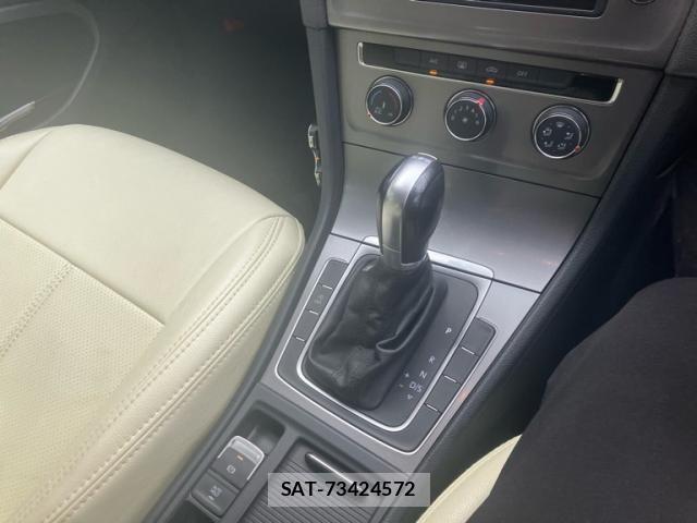 VolksWagen GOLF 2015-05 8746833-15
