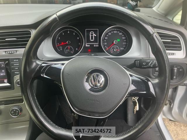 VolksWagen GOLF 2015-05 8746833-16