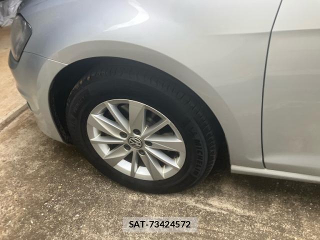 VolksWagen GOLF 2015-05 8746833-6