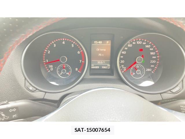 VolksWagen GOLF 2011-09 8746834-19