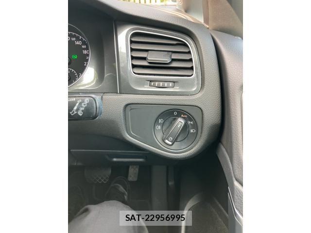 VolksWagen GOLF 2017-11 8782613-17