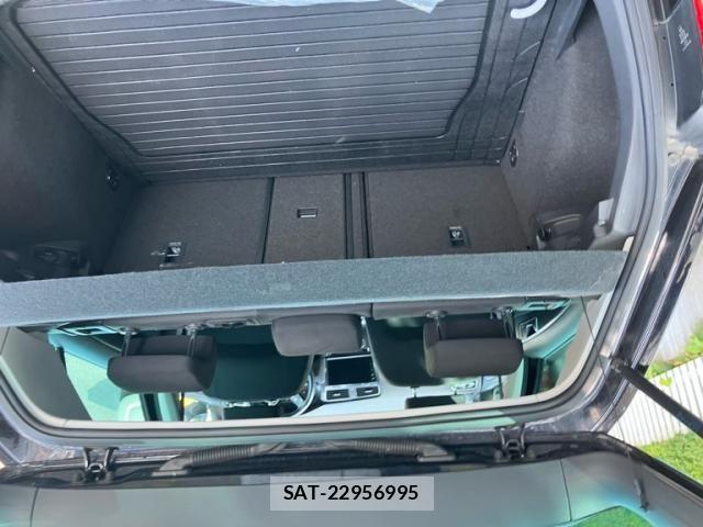 VolksWagen GOLF 2017-11 8782613-7