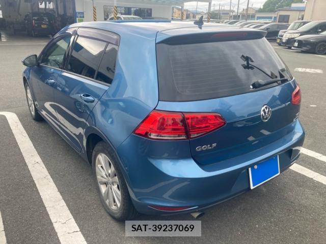 VolksWagen GOLF 2015-10 8782614-1