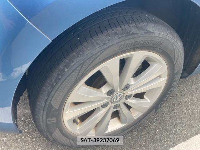 VolksWagen GOLF 2015-10 8782614-7