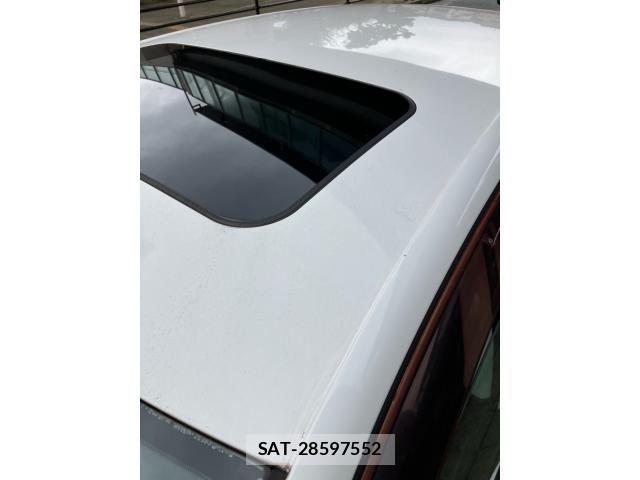 VolksWagen GOLF 2011-03 8782615-13