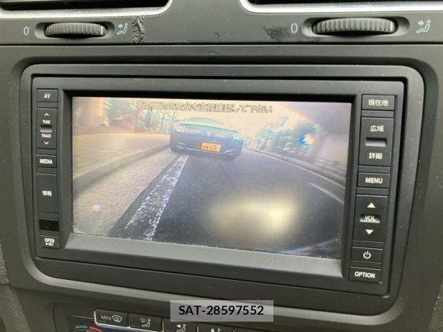 VolksWagen GOLF 2011-03 8782615-20