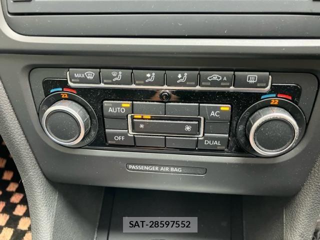VolksWagen GOLF 2011-03 8782615-22