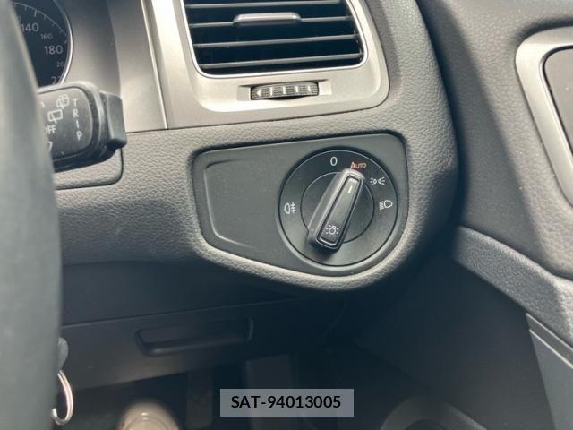 VolksWagen GOLF 2015-12 8797926-13
