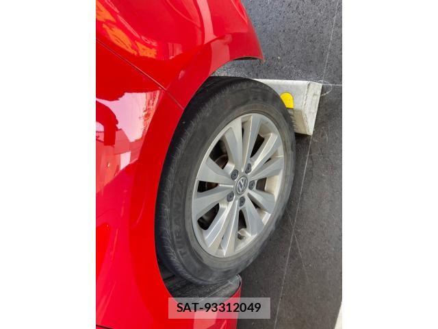 VolksWagen GOLF 2015-07 8832490-6