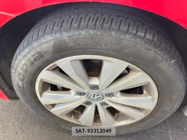 VolksWagen GOLF 2015-07 8832490-7