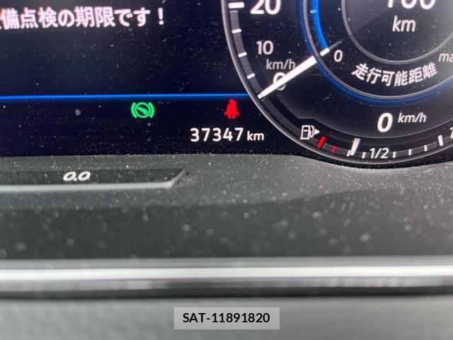 VolksWagen GOLF 2018-04 8832486-9