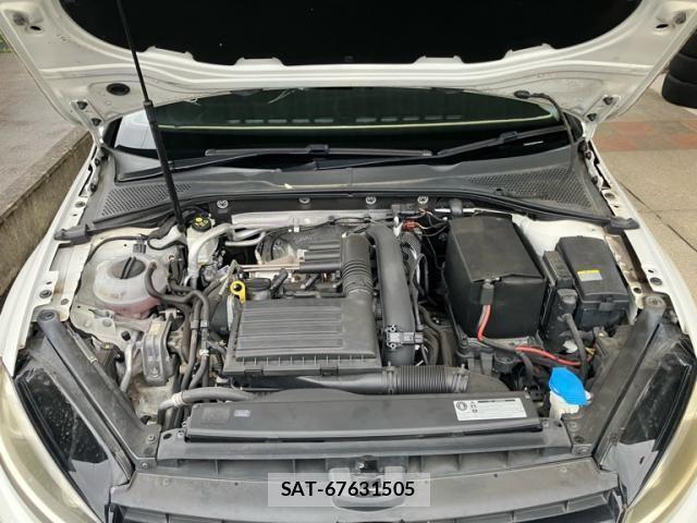 VolksWagen GOLF 2015-01 8882961-12