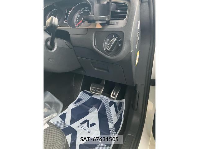 VolksWagen GOLF 2015-01 8882961-16