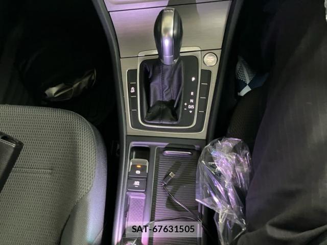 VolksWagen GOLF 2015-01 8882961-20