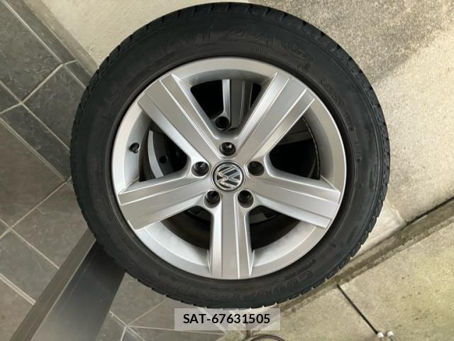 VolksWagen GOLF 2015-01 8882961-26