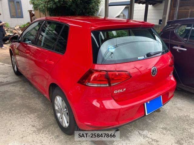 VolksWagen GOLF 2016-10 8882964-1