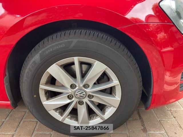 VolksWagen GOLF 2016-10 8882964-7