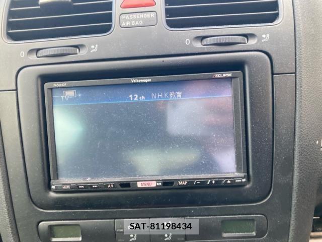 VolksWagen GOLF 2007-11 8882966-17