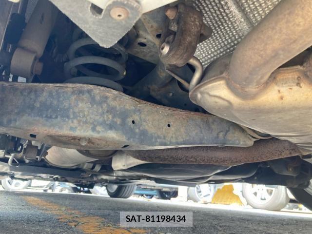 VolksWagen GOLF 2007-11 8882966-18