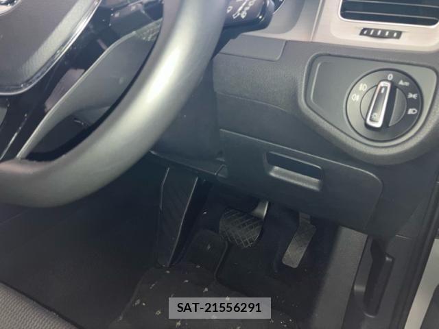 VolksWagen GOLF 2016-11 8882960-13