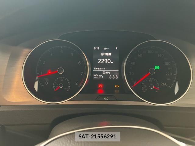 VolksWagen GOLF 2016-11 8882960-17