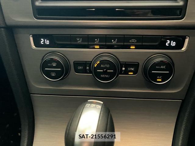 VolksWagen GOLF 2016-11 8882960-21