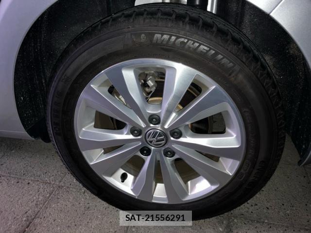 VolksWagen GOLF 2016-11 8882960-4