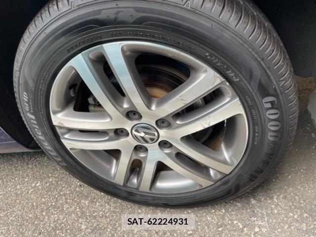 VolksWagen GOLF 2010-01 8882965-11