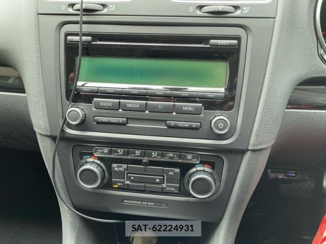 VolksWagen GOLF 2010-01 8882965-13