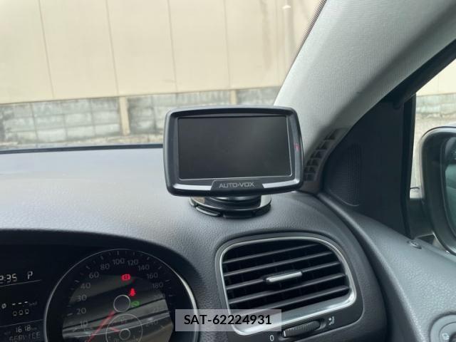 VolksWagen GOLF 2010-01 8882965-15