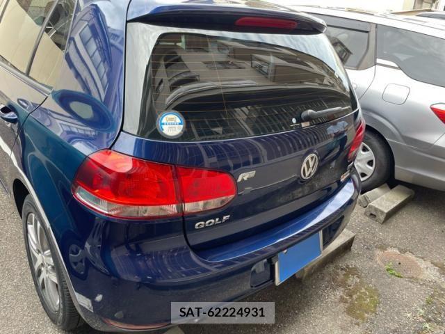 VolksWagen GOLF 2010-01 8882965-8