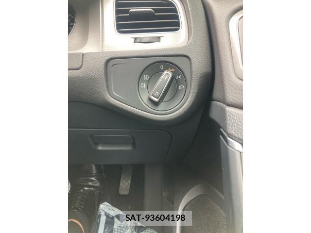 VolksWagen GOLF 2015-10 8882962-18