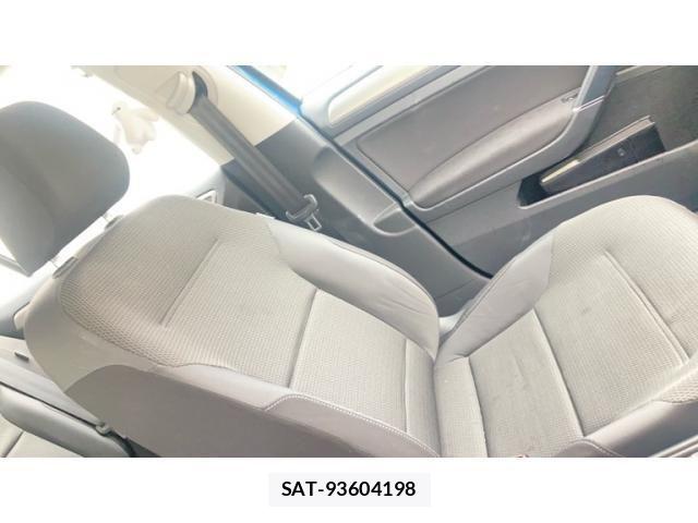 VolksWagen GOLF 2015-10 8882962-25